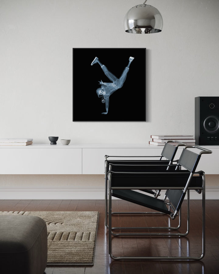Breakdancer