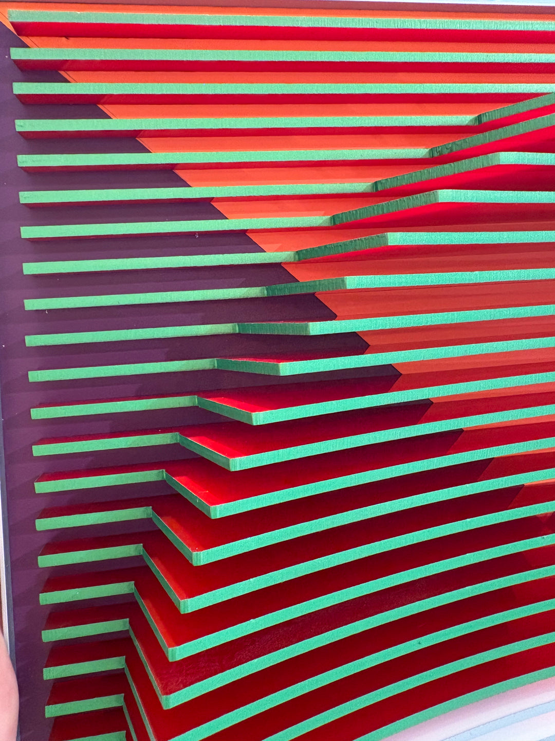 Porthole 225 by José Margulis – detail view of the sculpture&